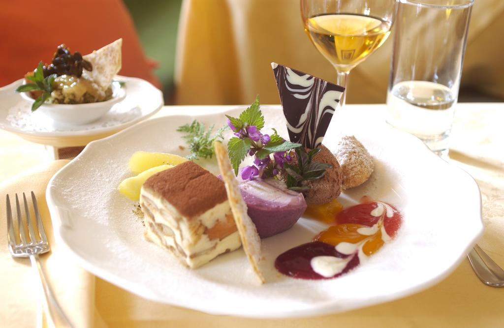 Schloss 캐프펜스타인 외부 사진